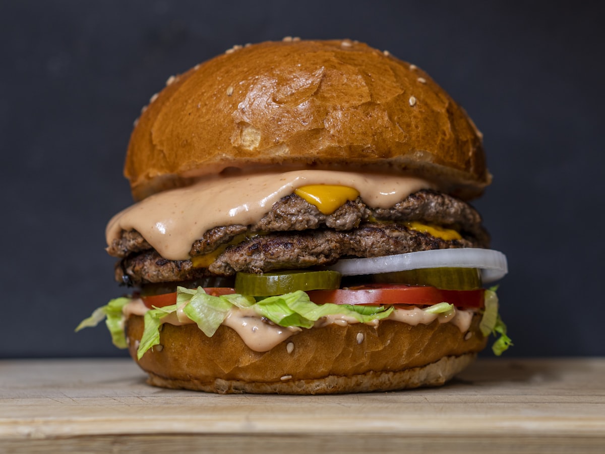 Classic Cheeseburger
